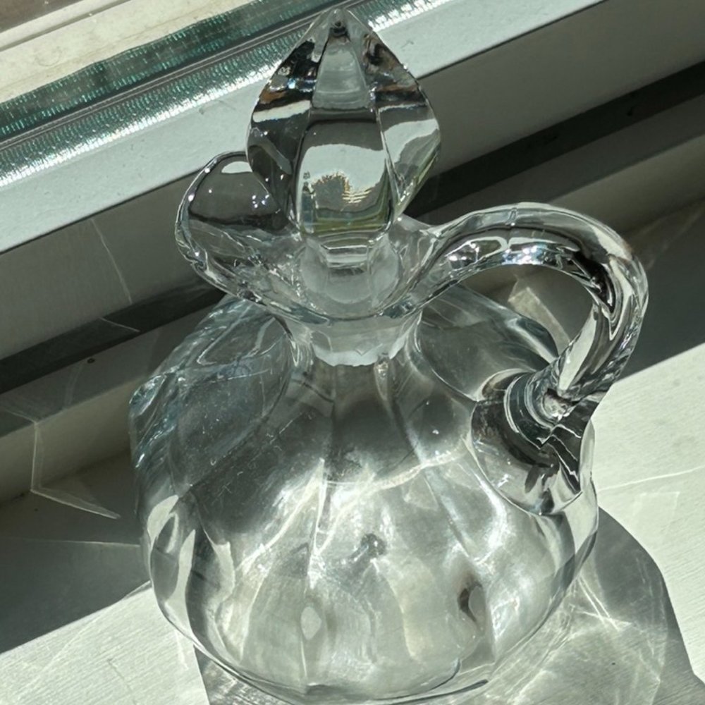 Vintage Clear Glass Panelled Cruet Bottle with Stopper - Picture 3 of 3